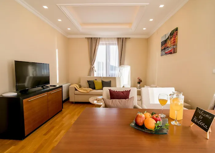 Hedera Residences - Kumbor